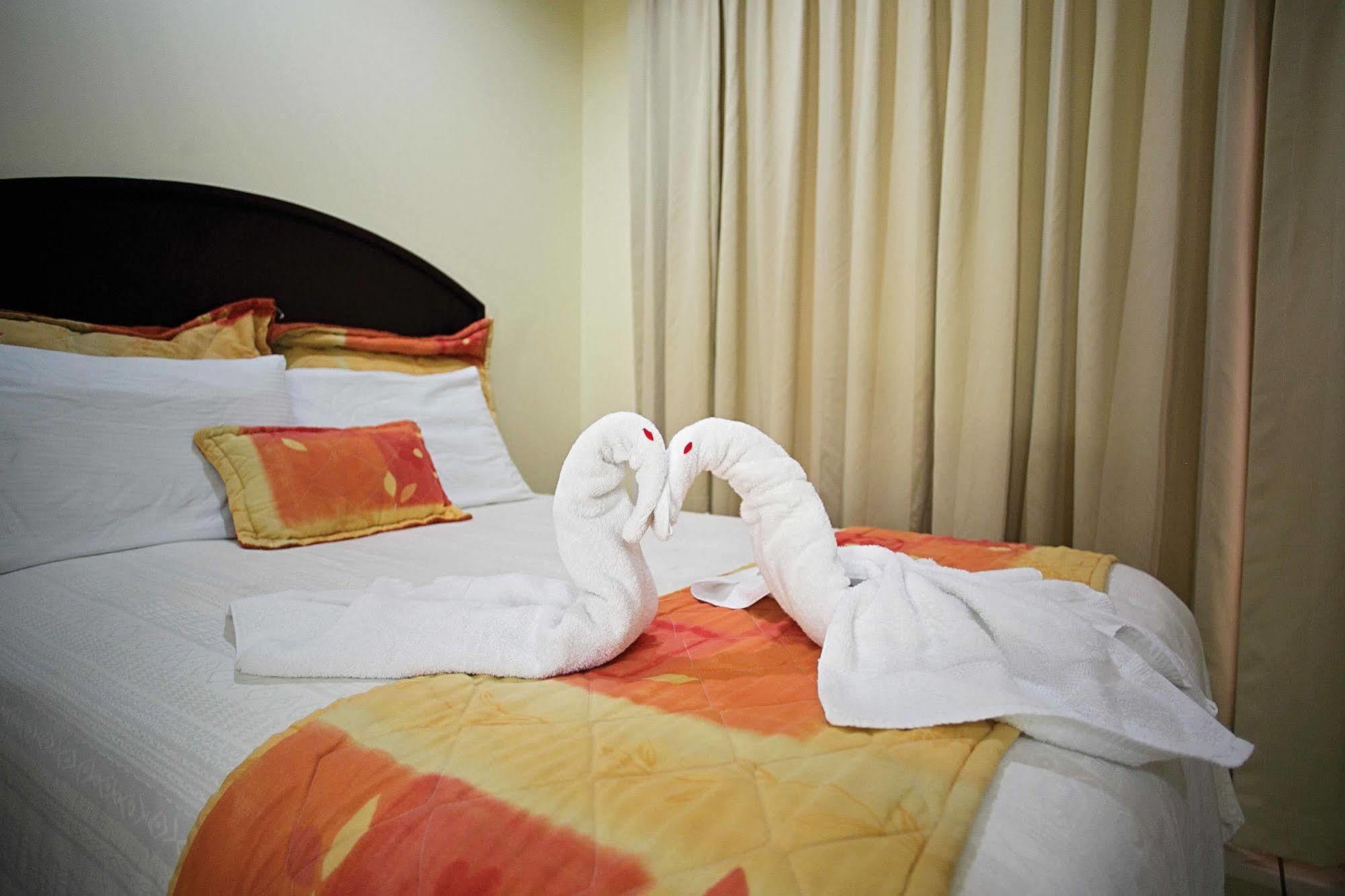 Hotel Cana Brava Inn Cañas 外观 照片