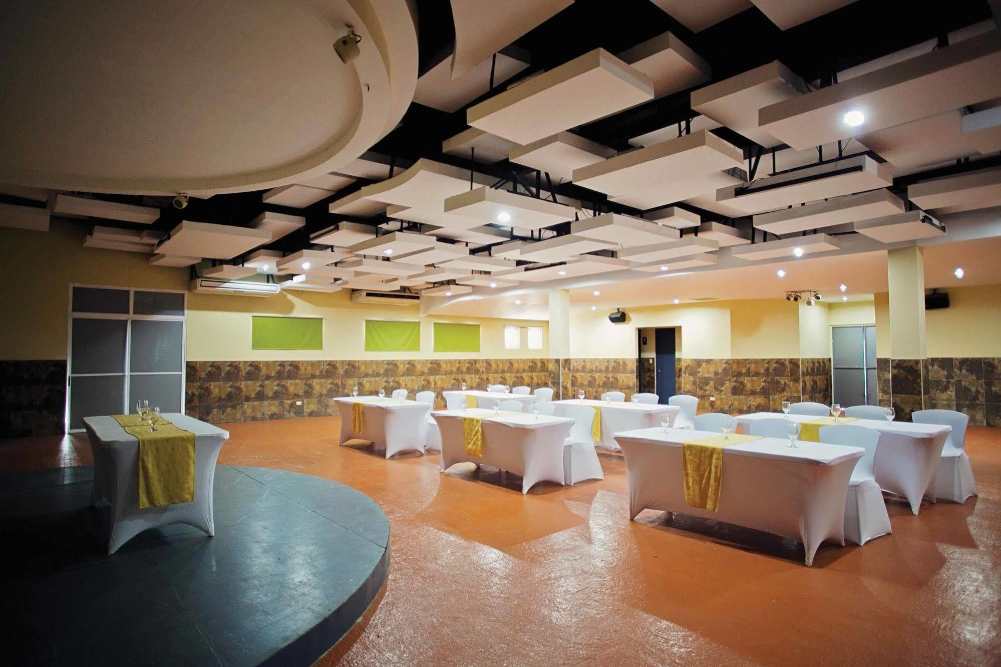 Hotel Cana Brava Inn Cañas 外观 照片