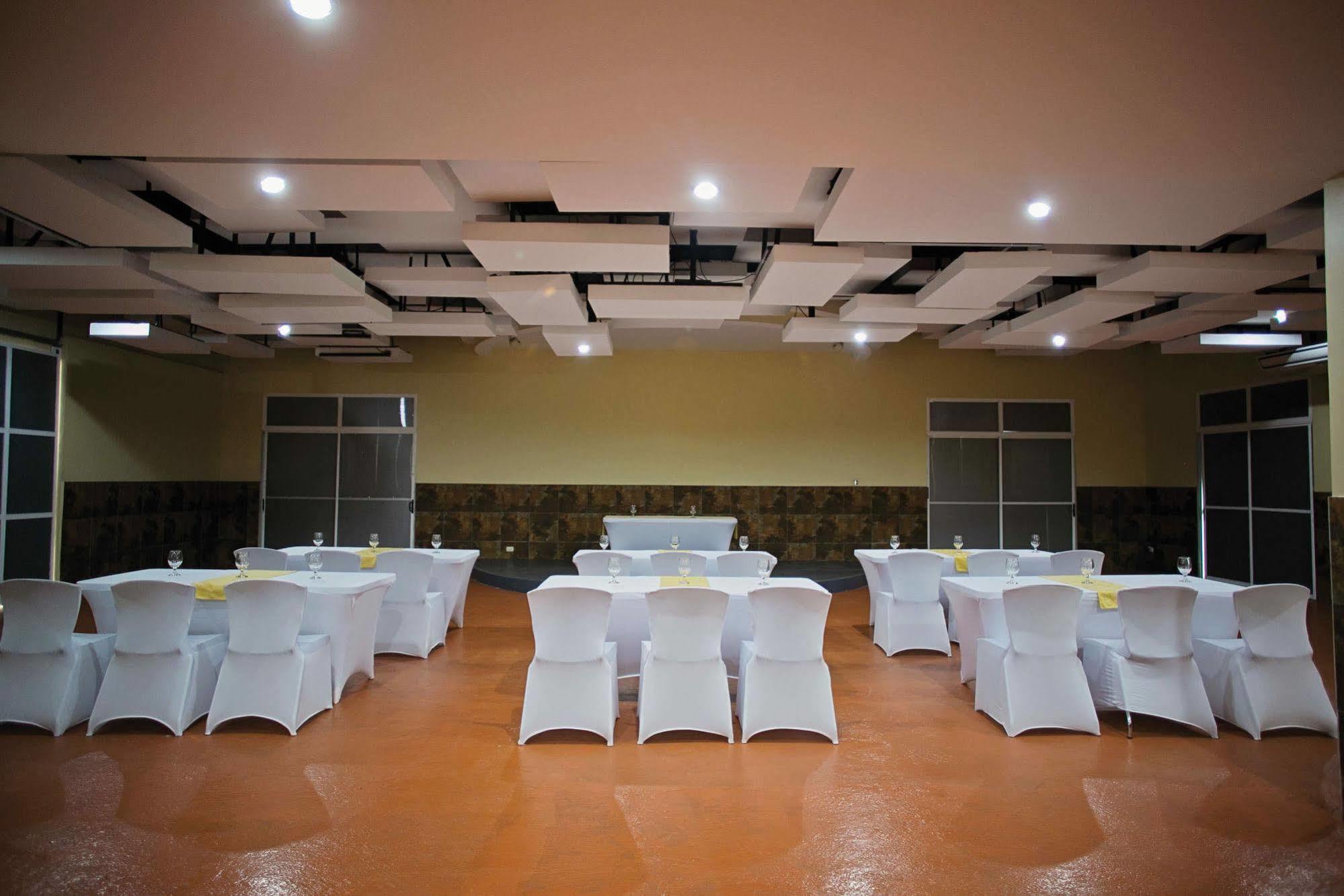 Hotel Cana Brava Inn Cañas 外观 照片