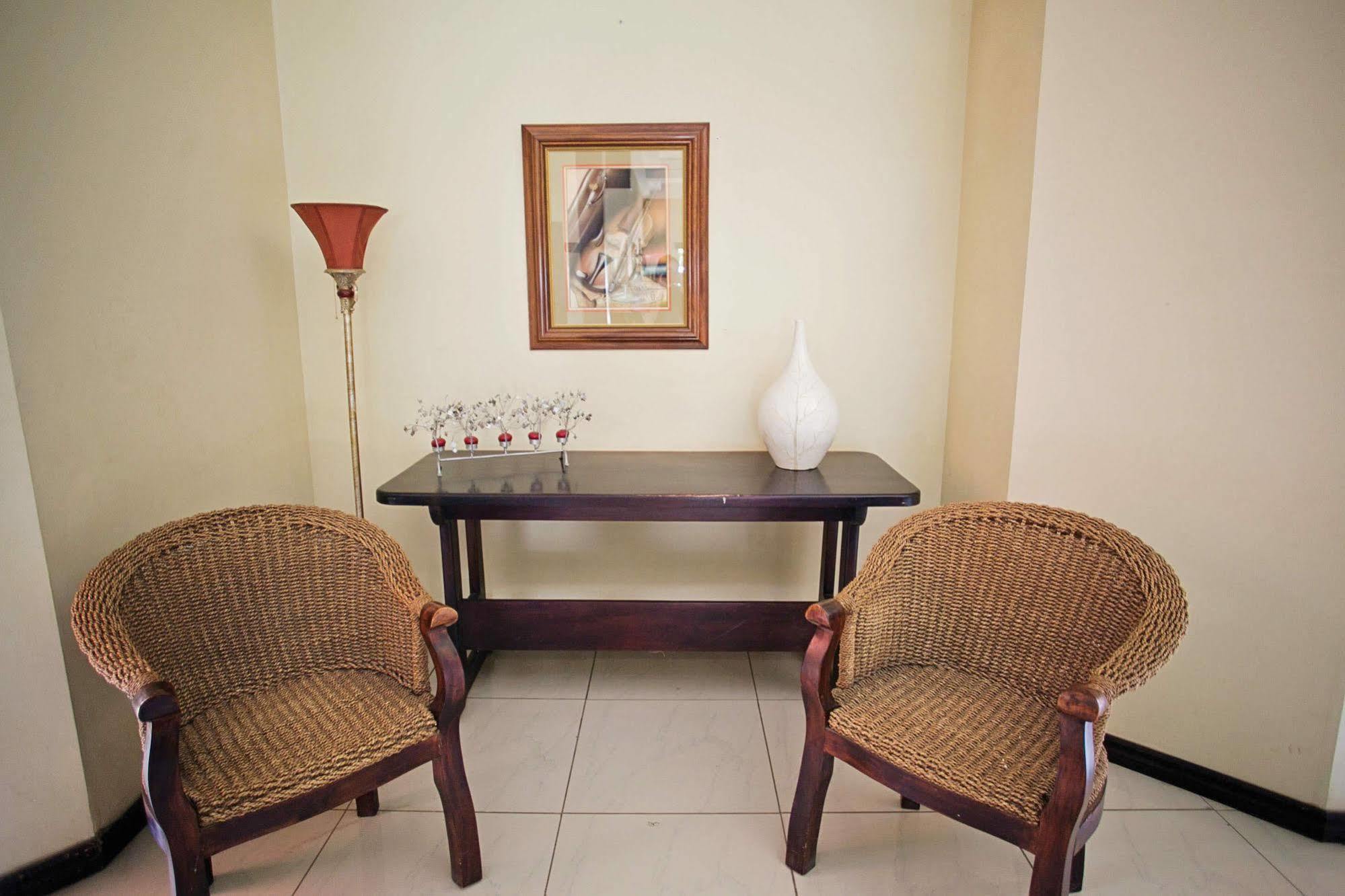 Hotel Cana Brava Inn Cañas 外观 照片